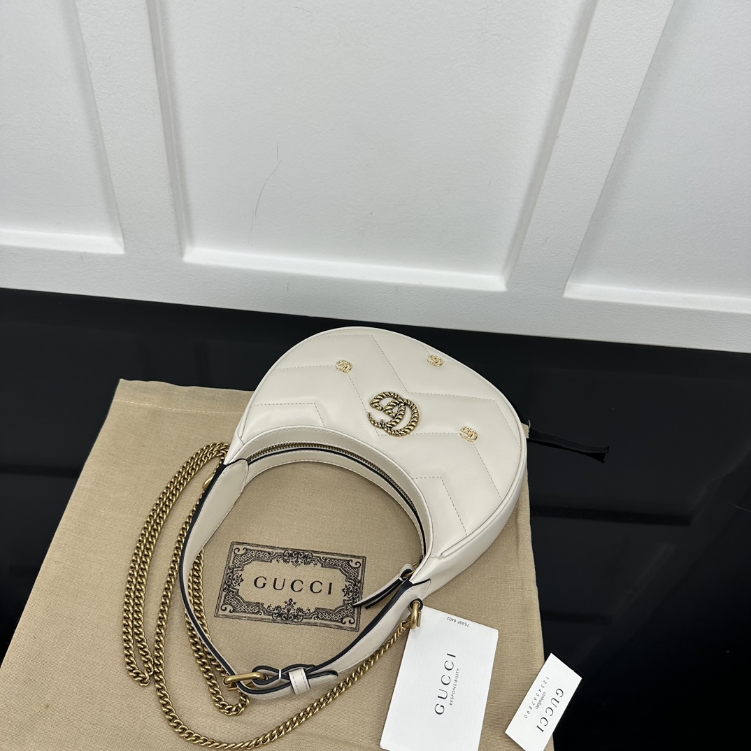 Gucci Hobo Bags